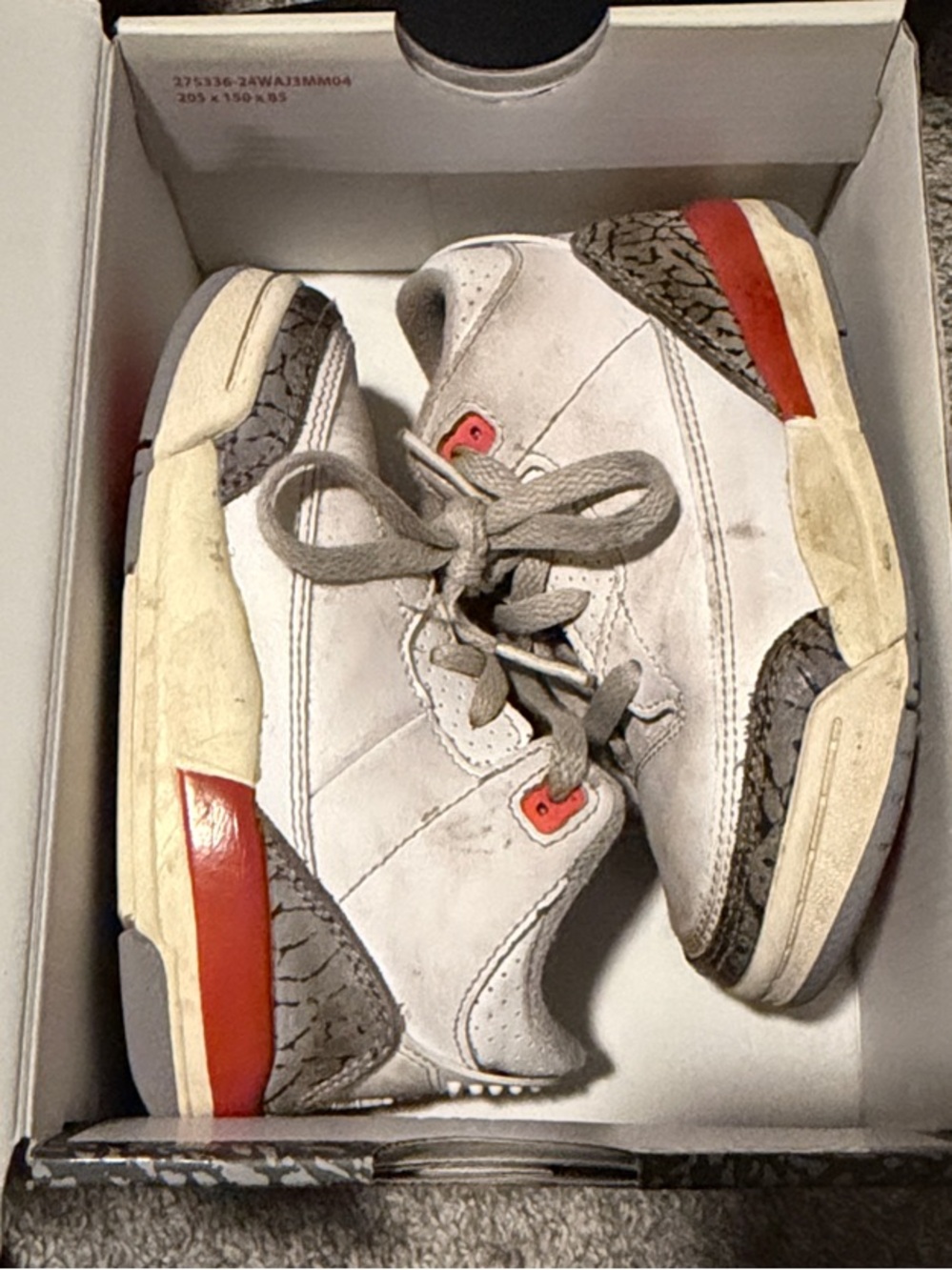 Jordan 3 White, Red and Gray Retro